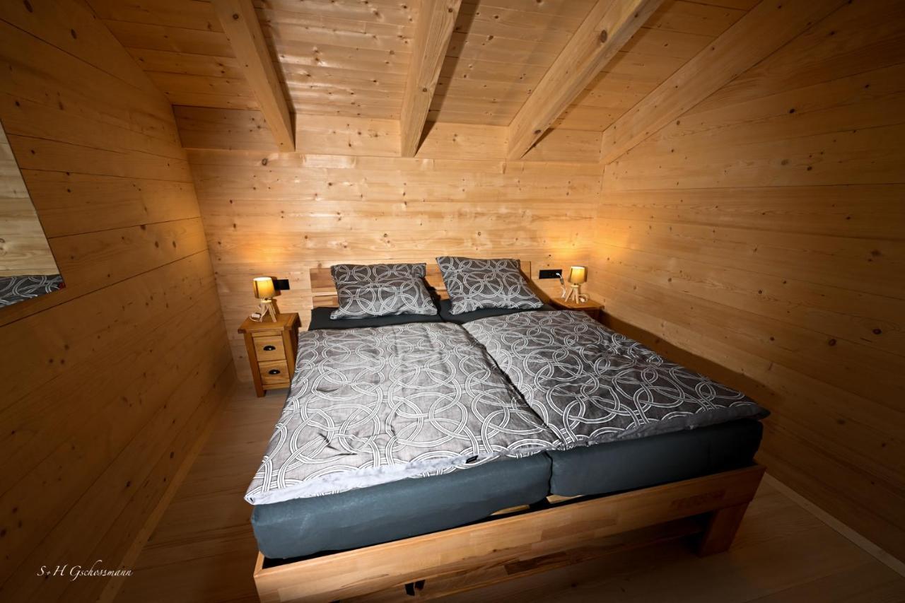Holzwies Chalets Unterneukirchen Luaran gambar